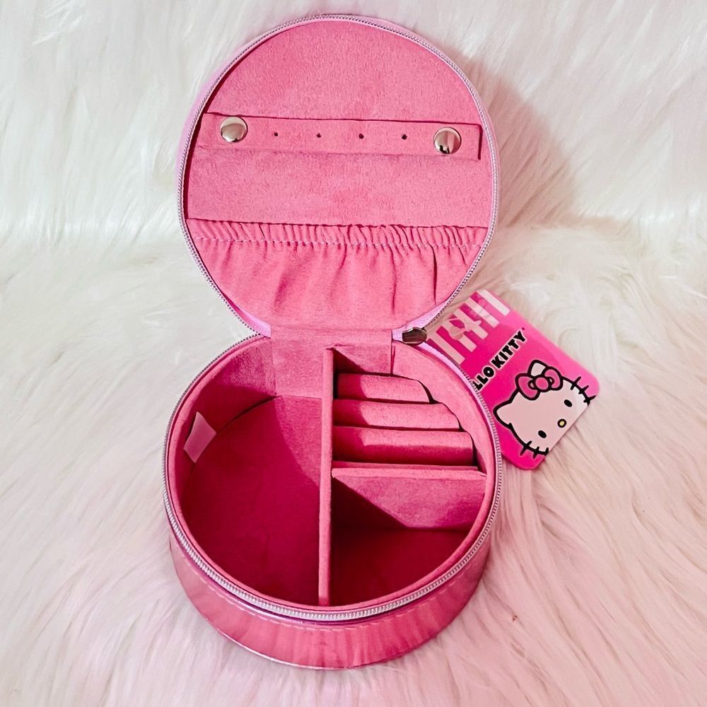 Hello Kitty Jewelry Box - Picture 2 of 5